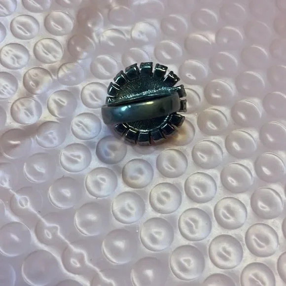 Banana Republic pearl and CZ statement ring size 6. Fair condition some scuffs. - Picture 4 of 5